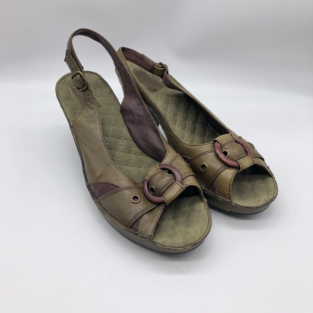 Indigo by Clarks | green slingback heeled sandals